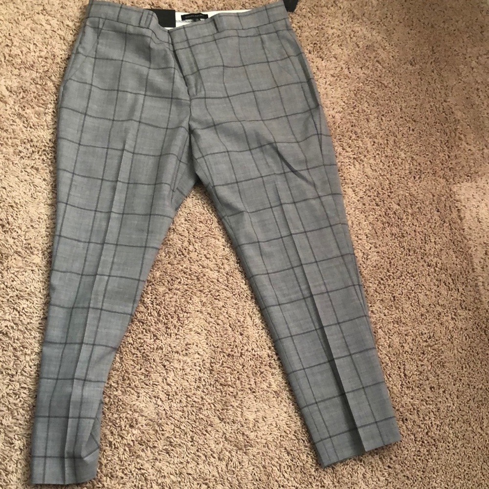 Banana Republic Gray Plaid Cropped Trousers